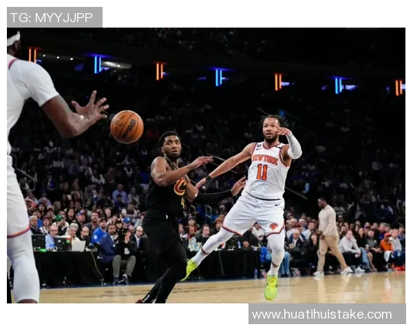 微笑刺客与库里：追梦勇士的控卫之道与得分型控球后卫的魅力解析